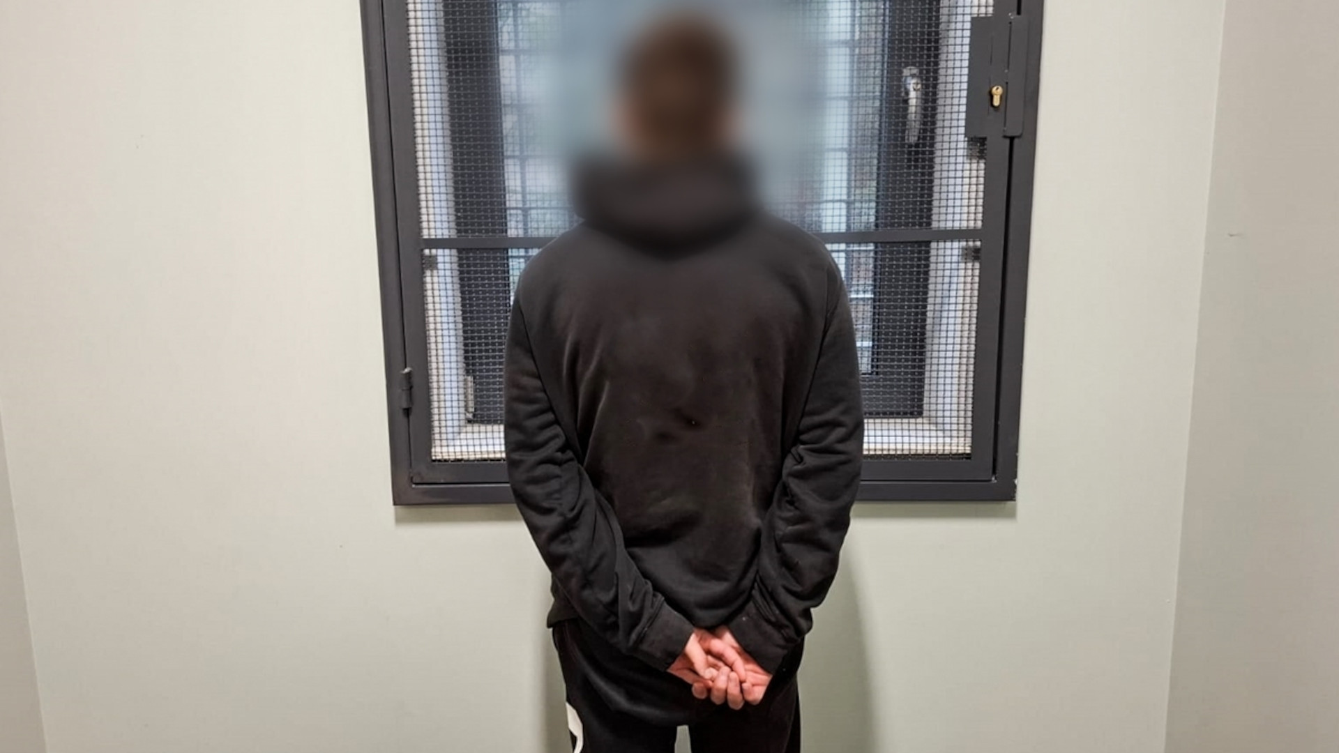 kradzież w markecie Lubuskie - policjant Iłowa