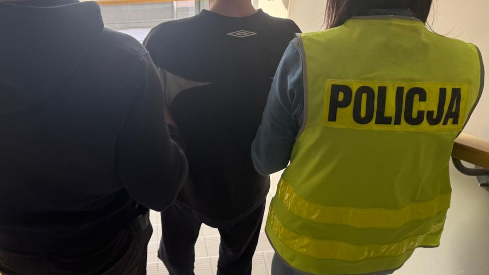 kradzież w drogerii - policja Żagań