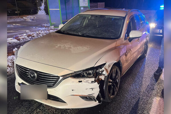 pijany kierowca Zielona Góra - rozbity samochód