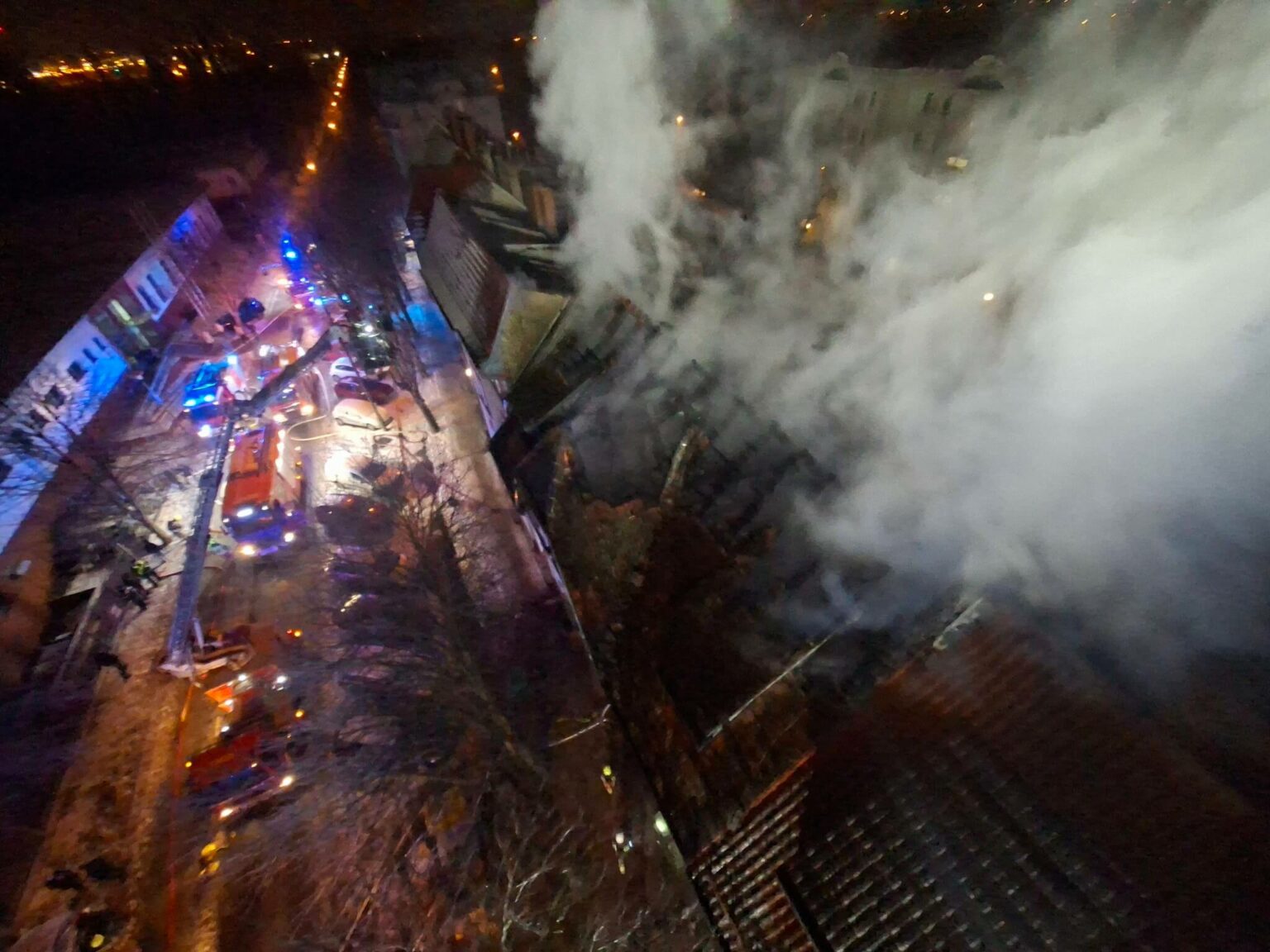 pożar Gorz&oacute;w Wielkopolski - pożar kamienicy Gorz&oacute;w Fabryczna