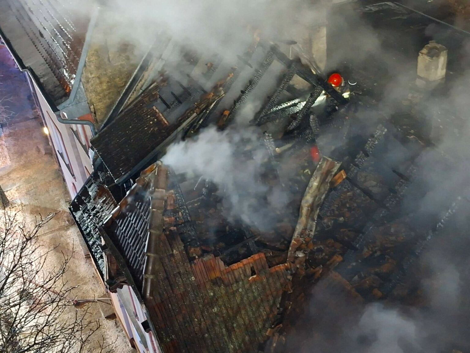 pożar Gorz&oacute;w Wielkopolski - pożar kamienicy Gorz&oacute;w Fabryczna