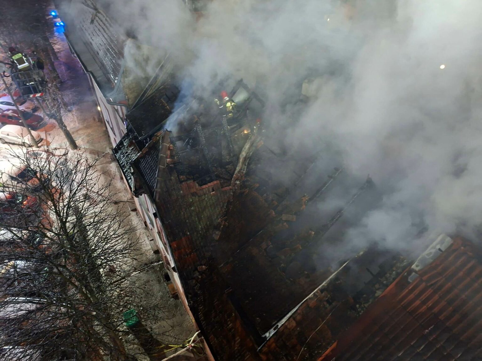pożar Gorz&oacute;w Wielkopolski - pożar kamienicy Gorz&oacute;w Fabryczna