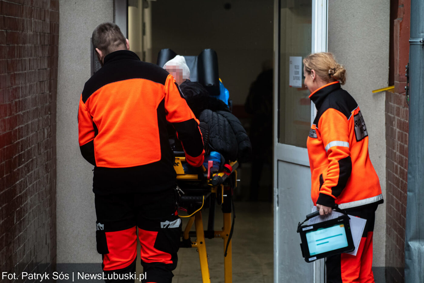SOR Zielona G&oacute;ra - gołoledź Zielona G&oacute;ra. interwencje pogotowia