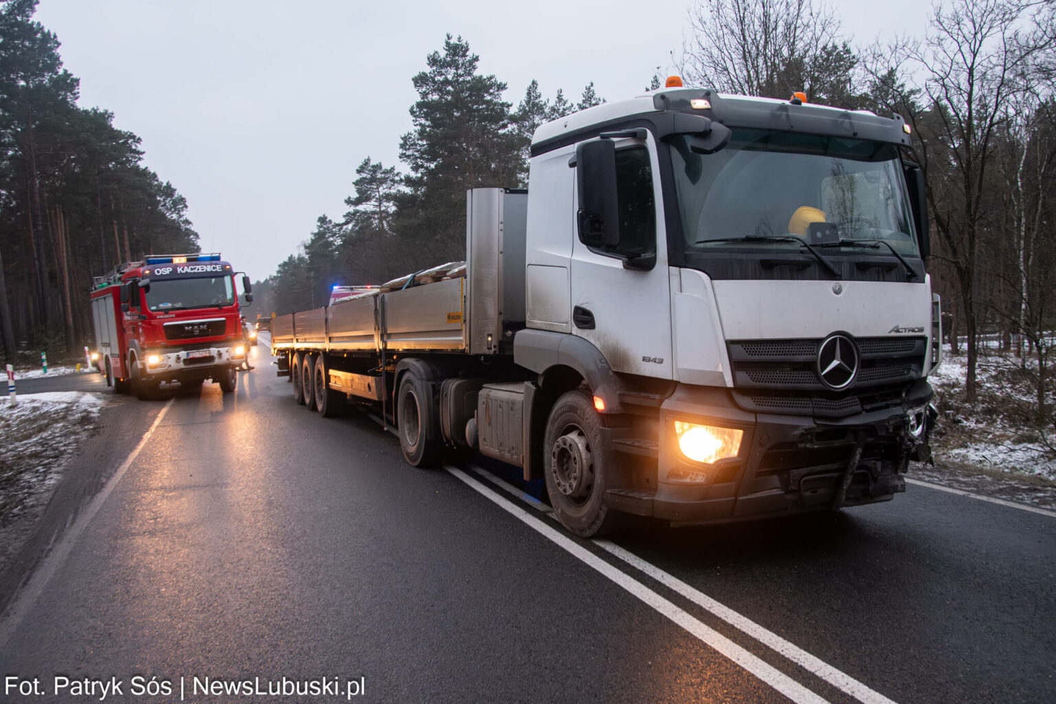 Wypadek na DK27 - Wypadek Nowogr&oacute;d Bobrzański. Wypadek Zielona G&oacute;ra
