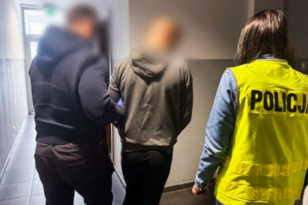 kradzież rozbójnicza Żagań - zadyma w sklepie Żagań