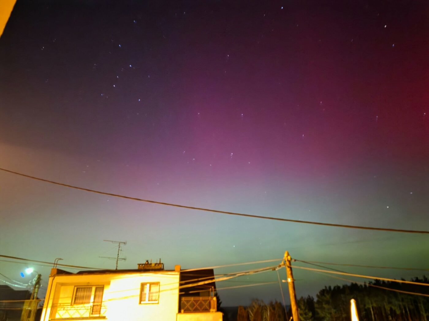 zorza polarna Polska dzisiaj - jak powstaje zorza polarna