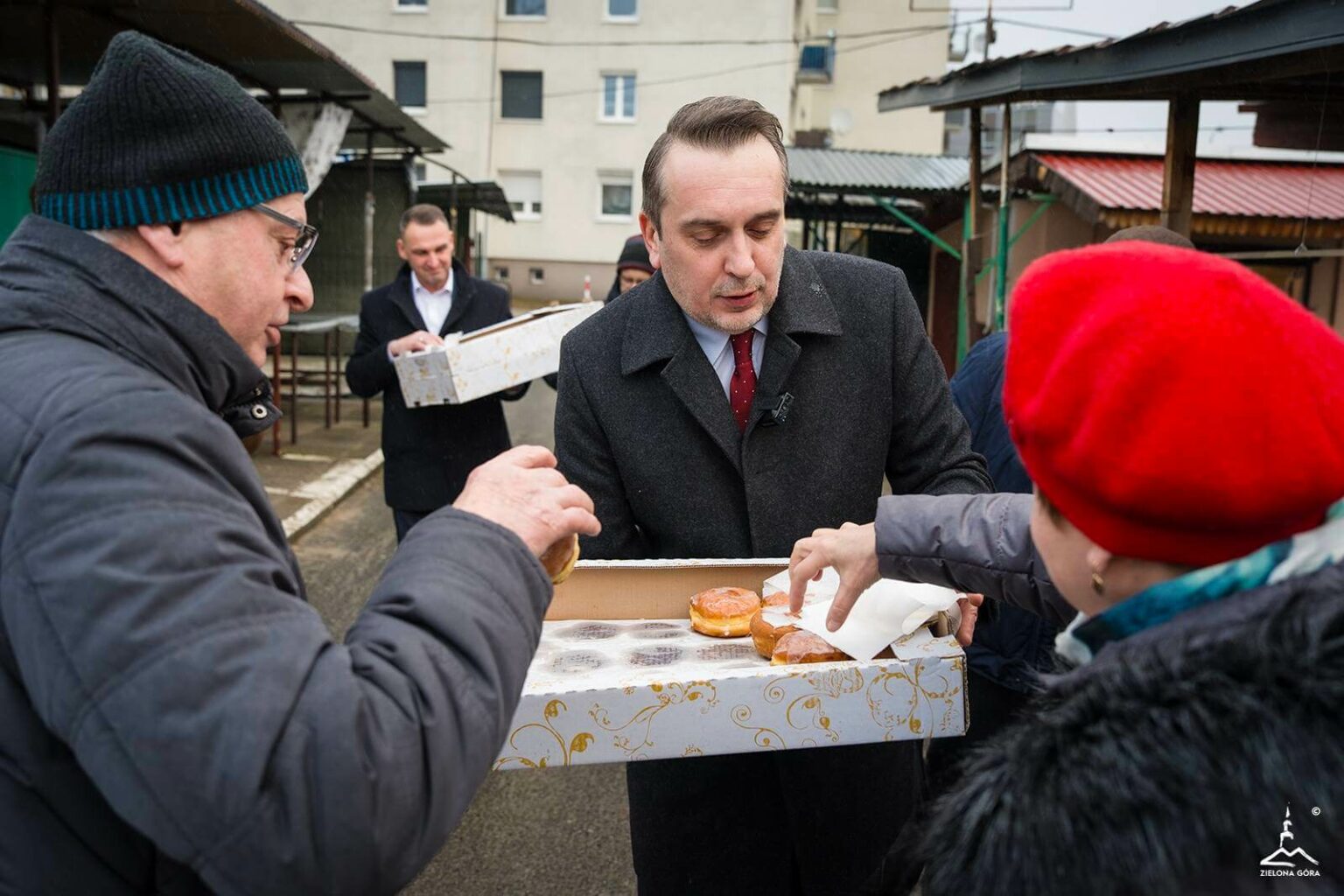 Prezydent Zielonej G&oacute;ry Marcin Pabierowski - Tłusty Czwartek Zielona G&oacute;ra