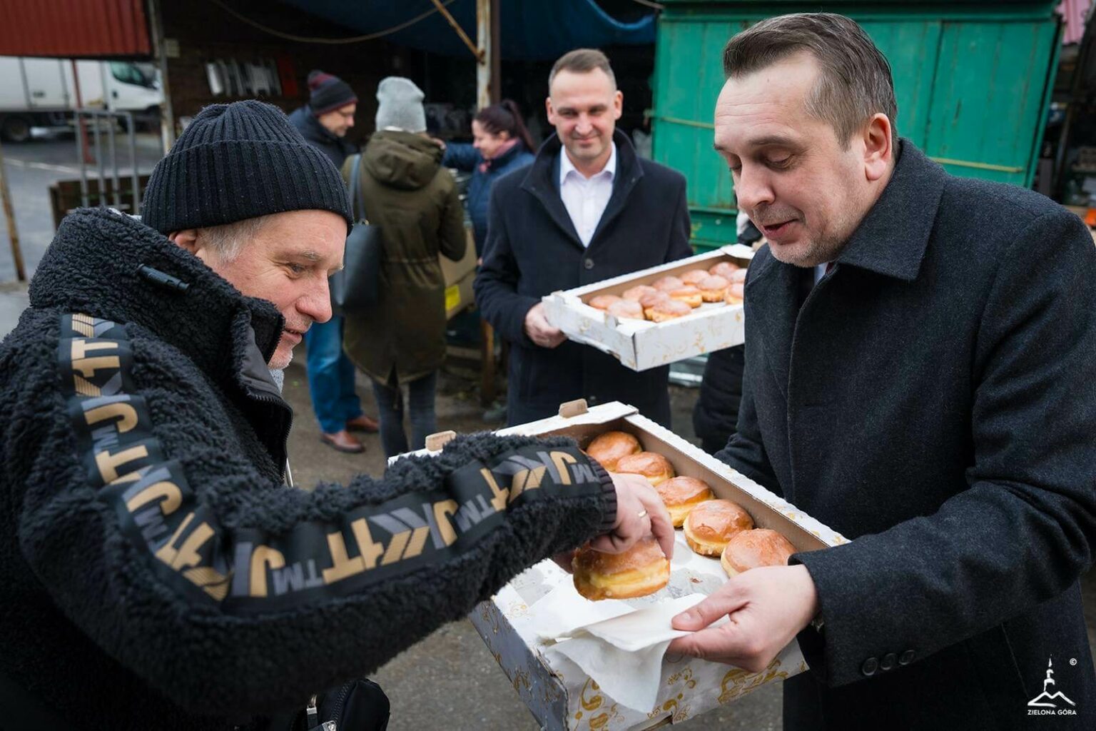 Prezydent Zielonej G&oacute;ry Marcin Pabierowski - Tłusty Czwartek Zielona G&oacute;ra