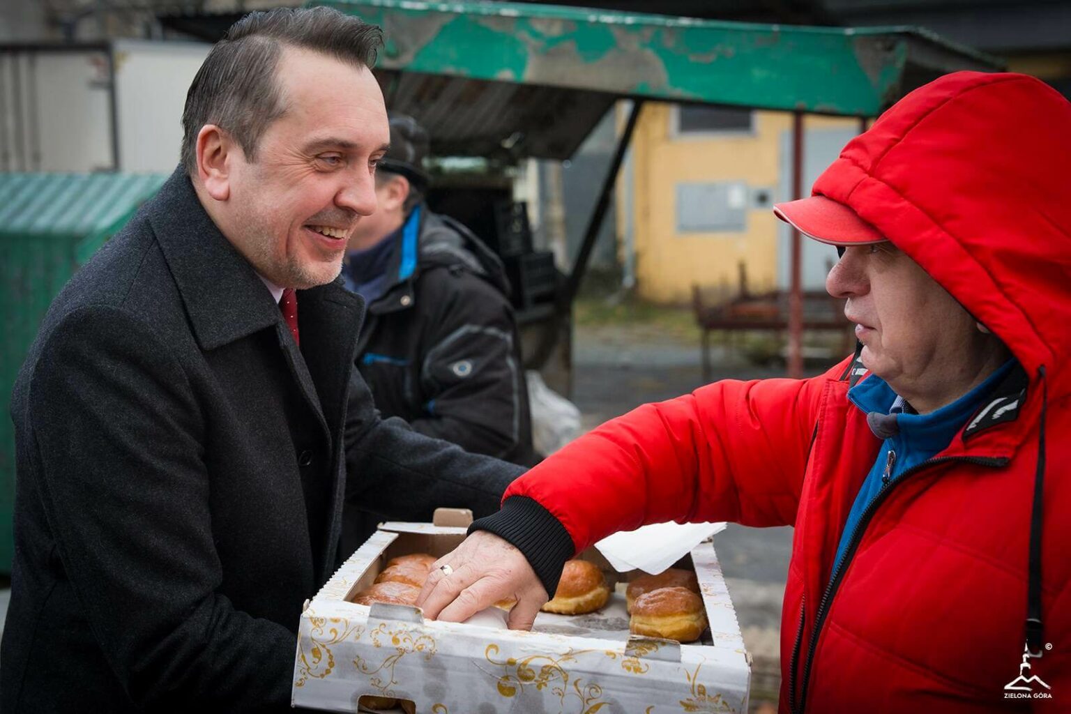 Prezydent Zielonej G&oacute;ry Marcin Pabierowski - Tłusty Czwartek Zielona G&oacute;ra