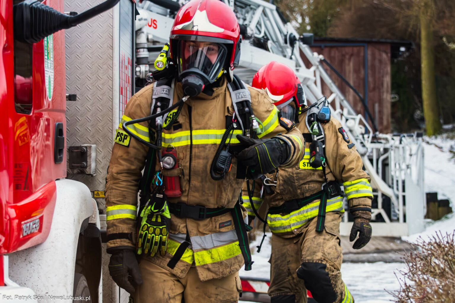pożar Świdnica koło Zielonej G&oacute;ry - pożar sadzy w kominie