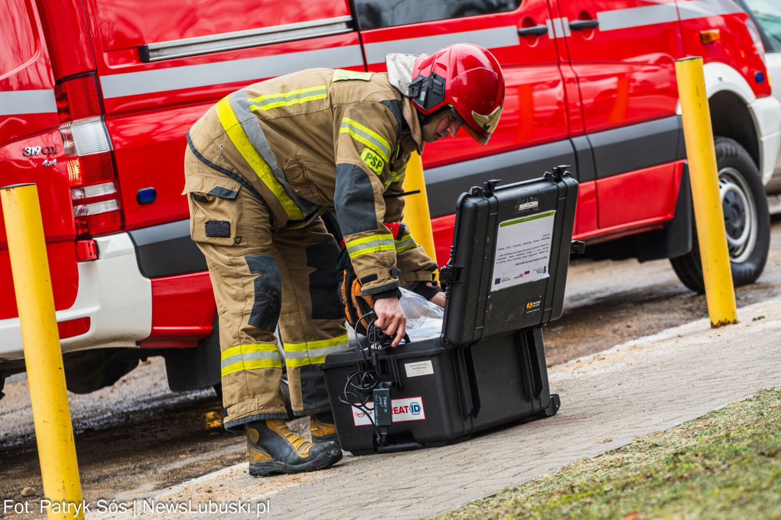PozarWybuchGorzow_23 wybuch w bloku Gorzów Wielkopolski - pożar Gorzów Wielkopolski