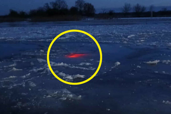 quad pod lodem Santok - rzeka Noteć zamarznięta