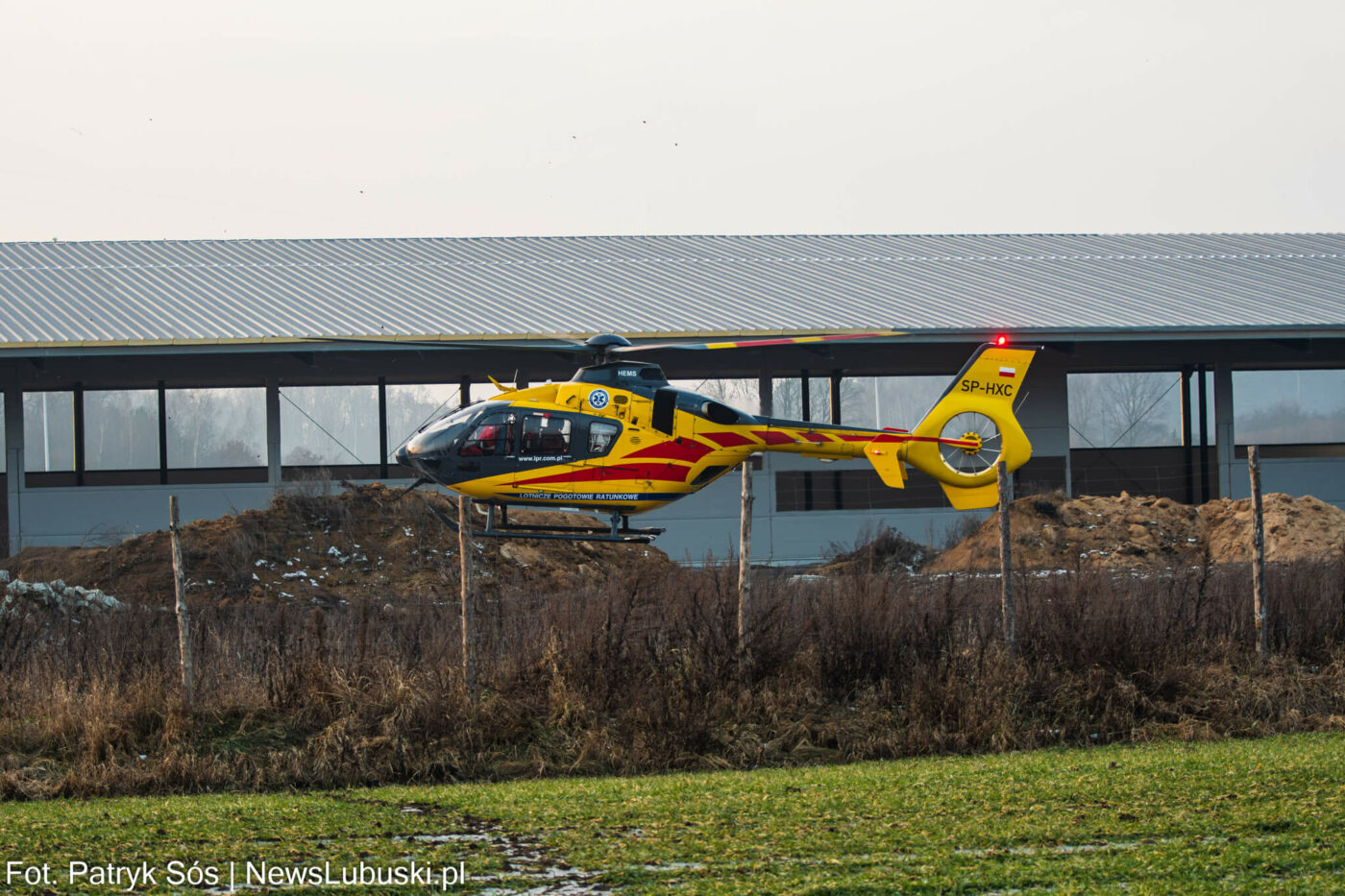 wypadek pod Zieloną G&oacute;rą - wypadek na budowie