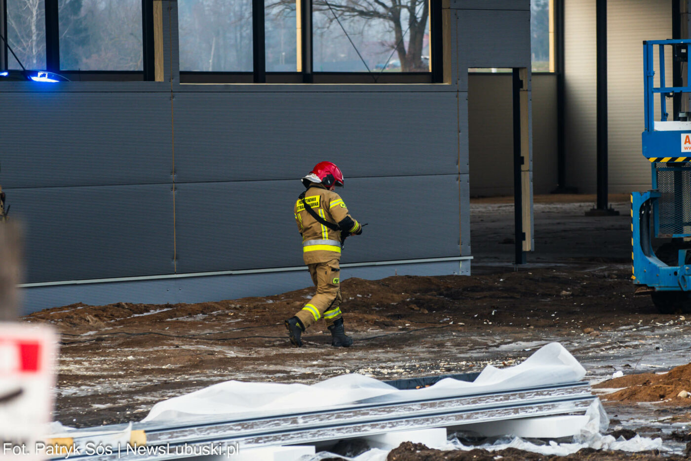wypadek pod Zieloną G&oacute;rą - wypadek na budowie