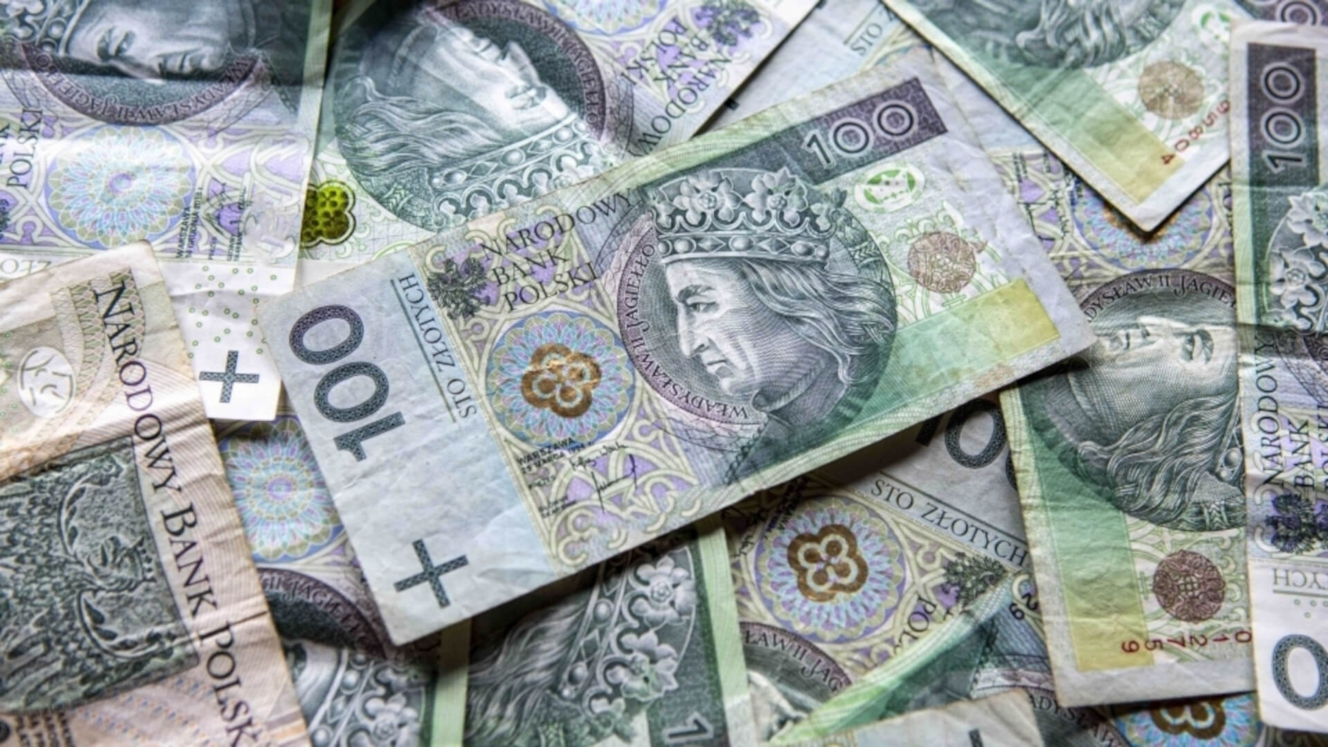 świadczenie dla stulatków - 6589 zł bez wniosku ZUS