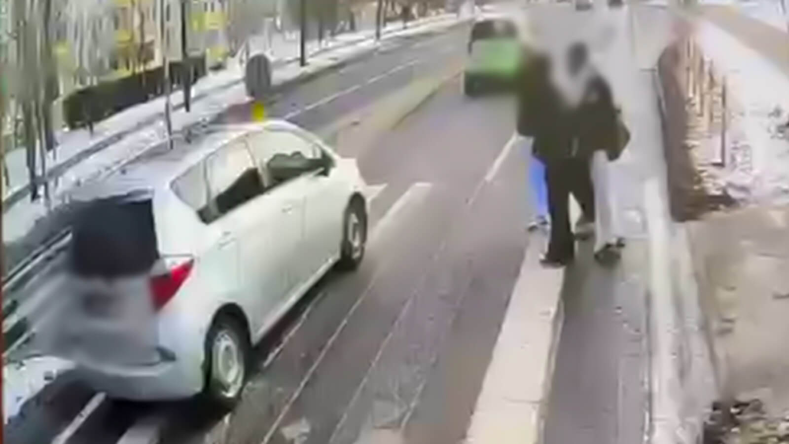 Zielona Góra przejście dla pieszych - zignorowali pieszych na pasach