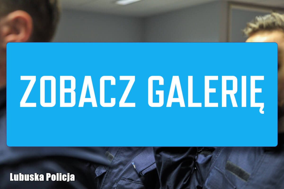 Nowi policjanci w Lubuskiem. 37 osób złożyło ślubowanie nowi policjanci Lubuskie - nabór do policji Lubuskie