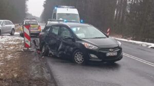 Wypadek na DK32 koło Zielonej Góry. Rozbite osobówki (ZDJĘCIA)