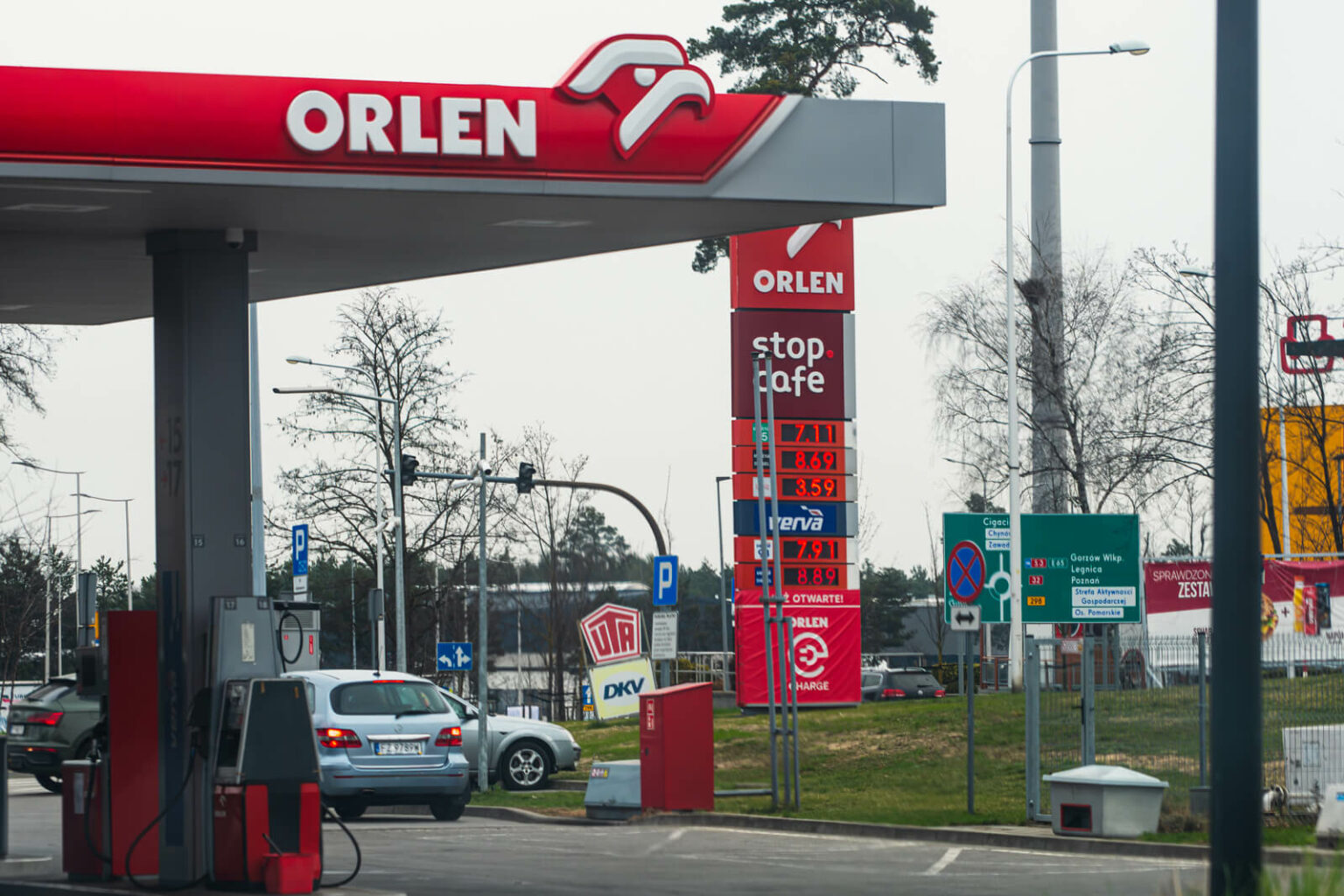 ceny paliw Zielona G&oacute;ra - ile kosztuje paliwo