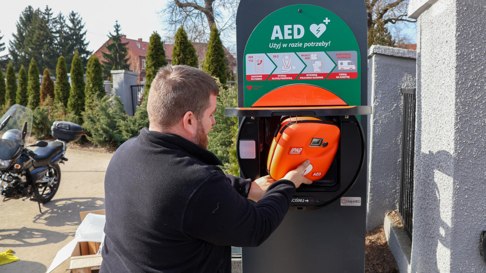 defibrylator AED - AED Nowa Sól