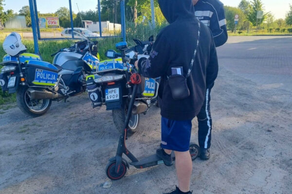 hulajnoga elektryczna nowe przepisy - dzieci hulajnoga elektryczna