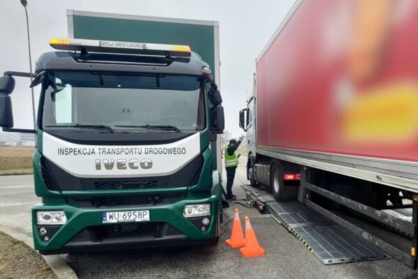 kontrola ciężarówek markety - usterki ciężarówek