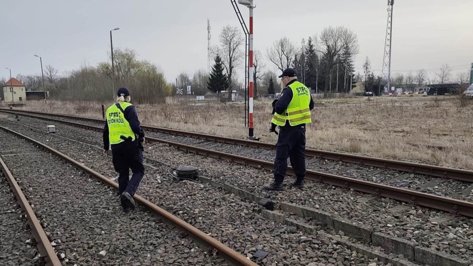 kradzież kabli kolejowych PKP - stacja Szprotawa