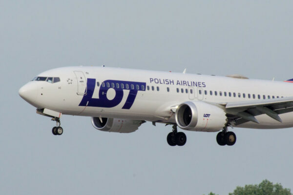 loty Zielona Góra Warszawa - lotnisko Babimost