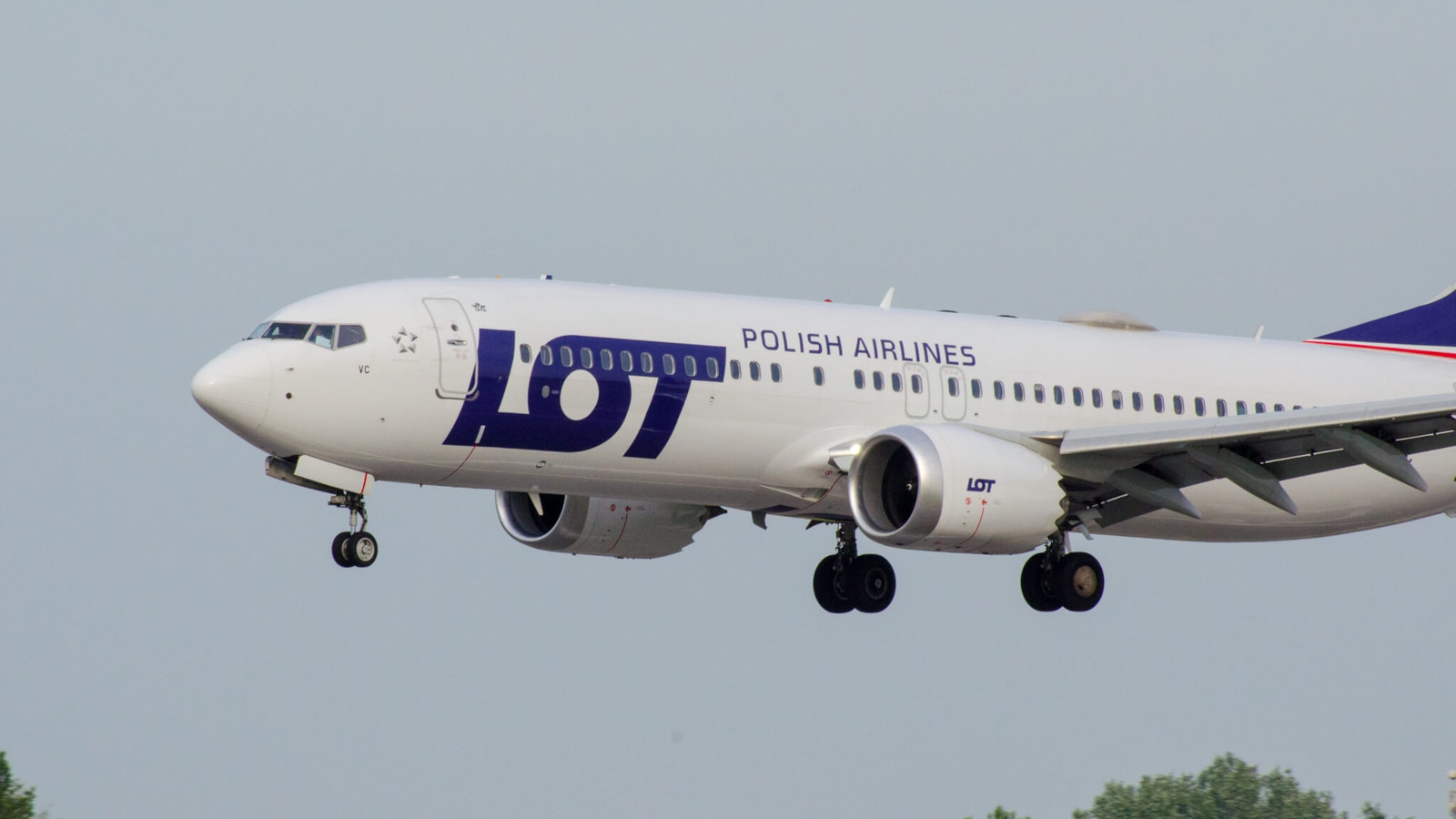 loty Zielona Góra Warszawa - lotnisko Babimost