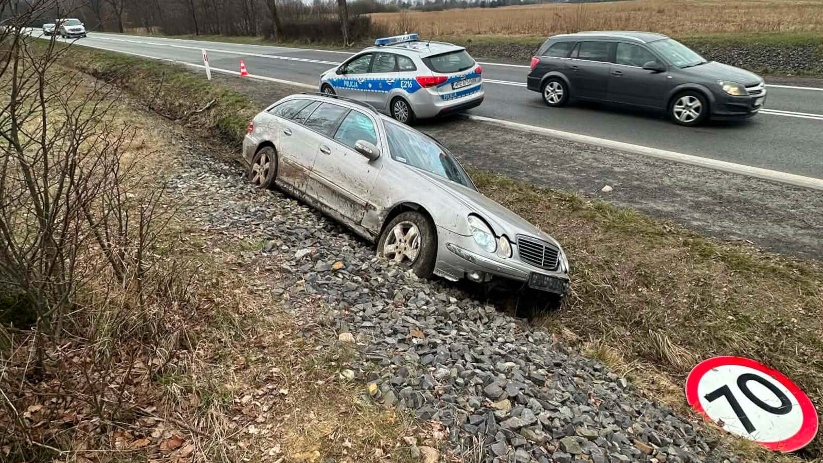 pijany kierowca DK27 - wypadek Nowogród Bobrzański