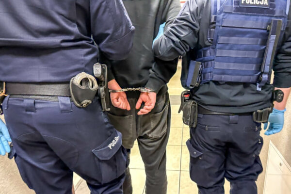 pościg policji Sulęcin - potrącił policjanta