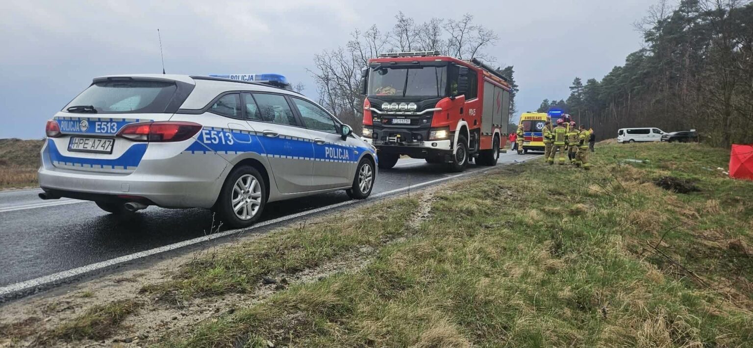 śmiertelny wypadek na DW295 - tragiczny wypadek Nowogr&oacute;d Bobrzański