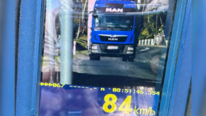 przekroczenie prędkości ciężarówka - mandat za prędkość
