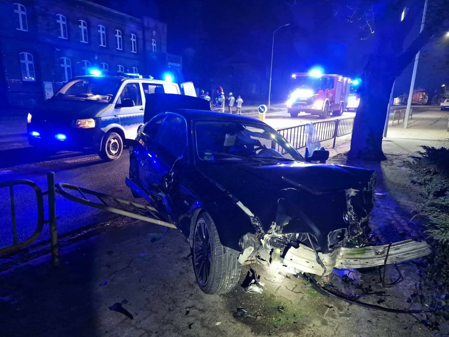 wypadek Skwierzyna - BMW wypadek