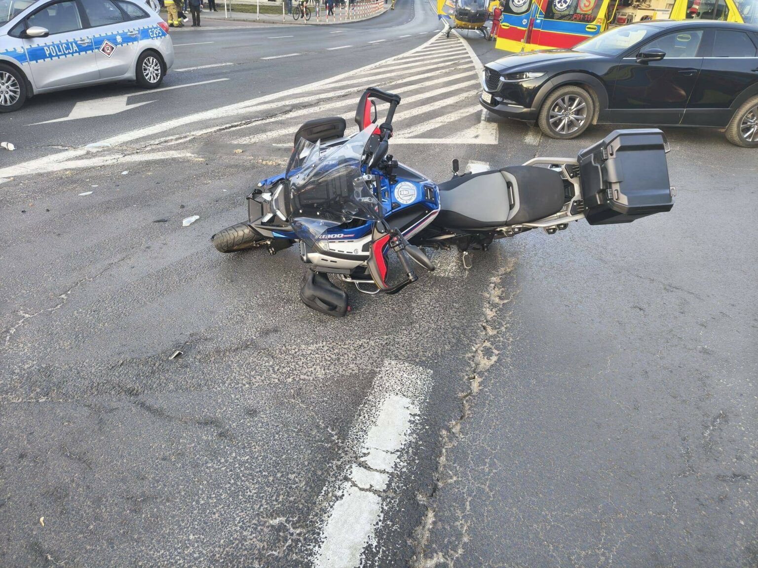Wypadek Zielona G&oacute;ra - wypadek motocyklisty z samochodem