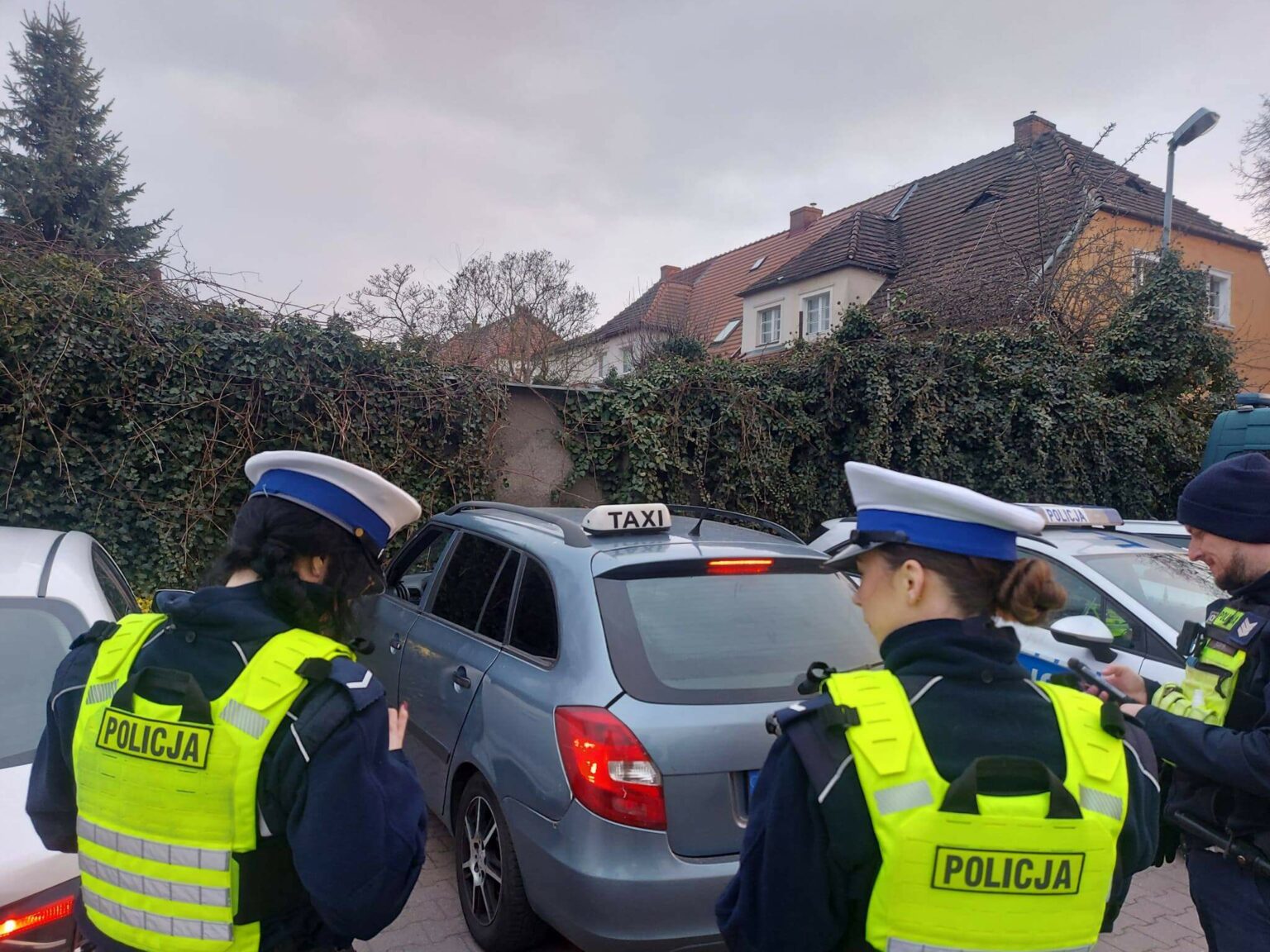 kontrola taks&oacute;wek aplikacja - policja Zielona G&oacute;ra akcja