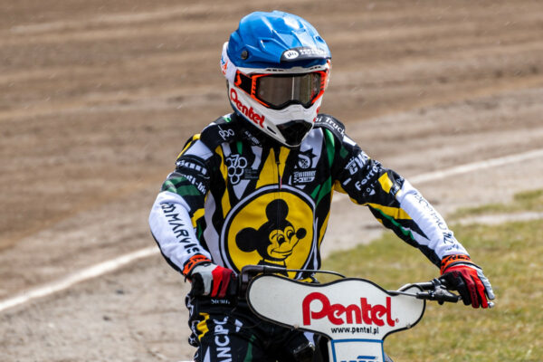 Falubaz Zielona Góra wtargnięcie - mecz Falubaz GKM Grudziądz