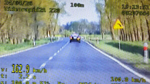 Akcja policji na DK32 koło Sulechowa. Zatrzymano aż 22 osoby