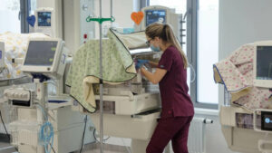 pielęgniarki Lubuskie braki kadrowe NFZ - braki kadrowe w ochronie zdrowia Polska