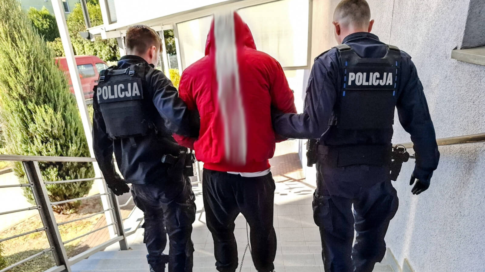 napad na taksówkarza Żagań - kradzież samochodu po napadzie