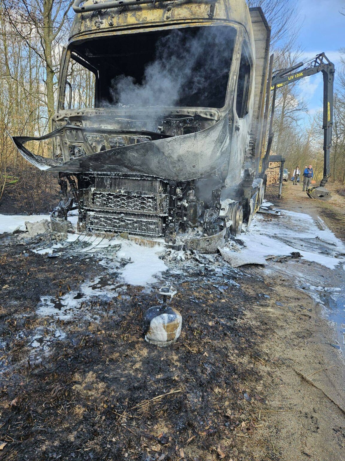 pożar ciężar&oacute;wki Gorz&oacute;w - samoloty gaśnicze pożar