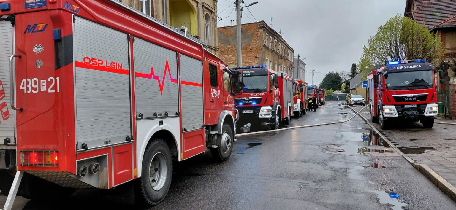 pożar szpitala Wschowa - ewakuacja pacjent&oacute;w