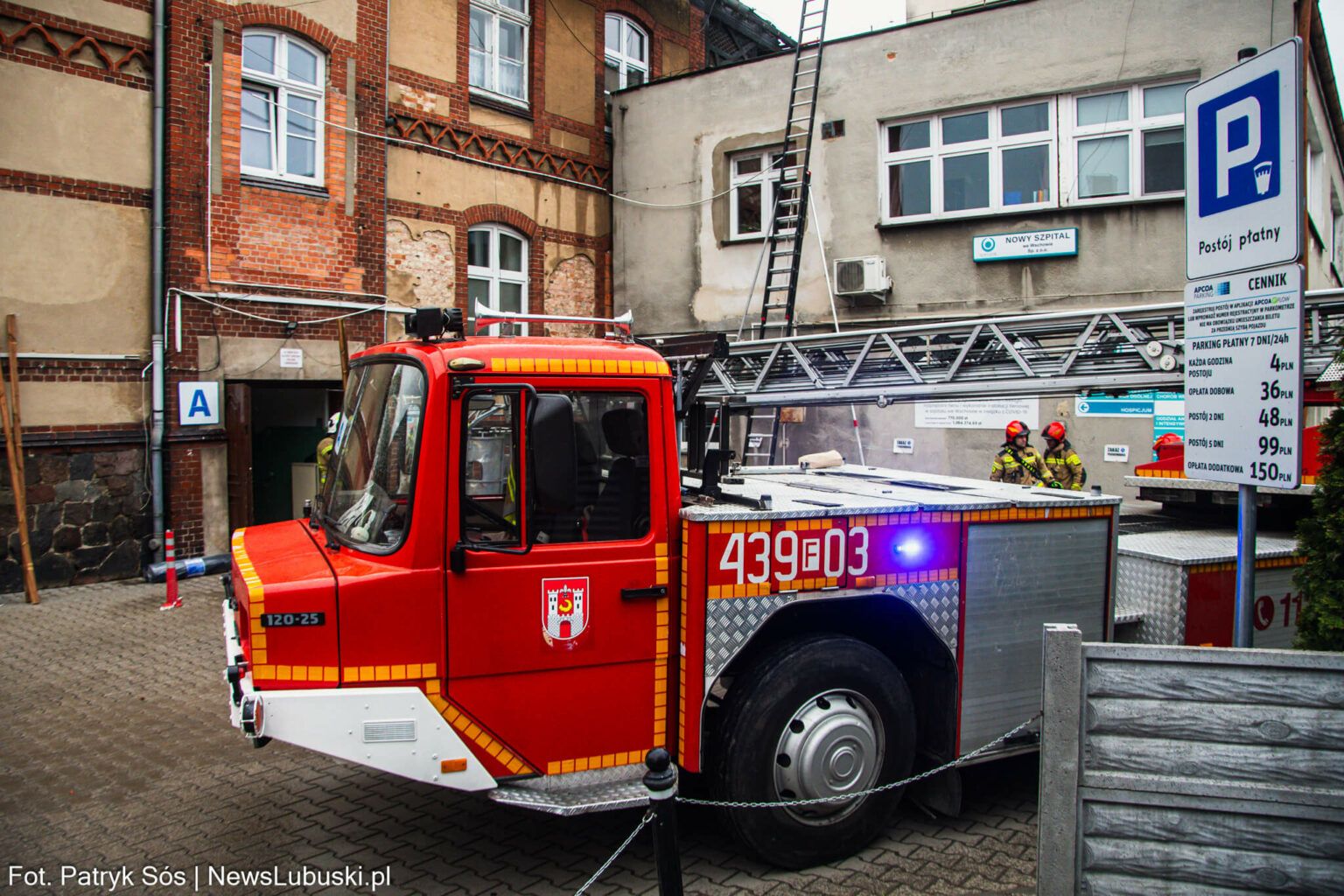 pożar szpitala Wschowa - ewakuacja pacjent&oacute;w