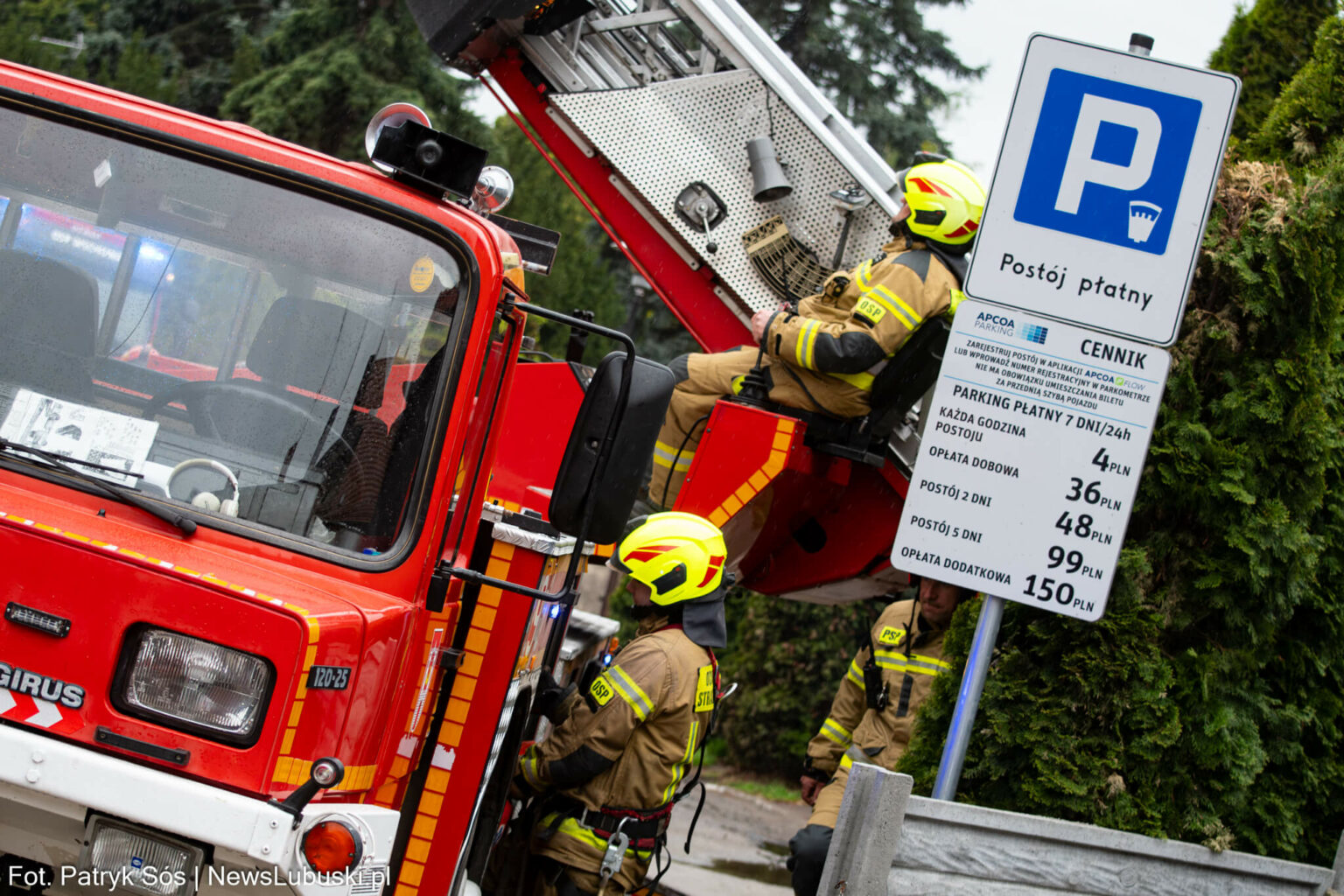 pożar szpitala Wschowa - ewakuacja pacjent&oacute;w