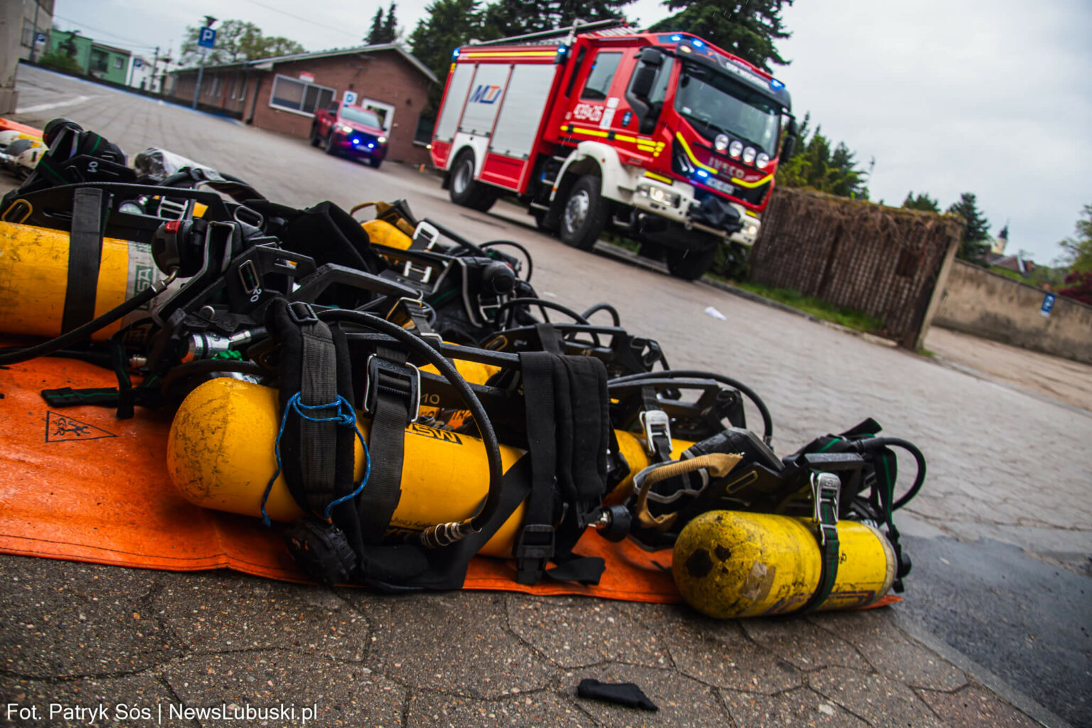 pożar szpitala Wschowa - ewakuacja pacjent&oacute;w