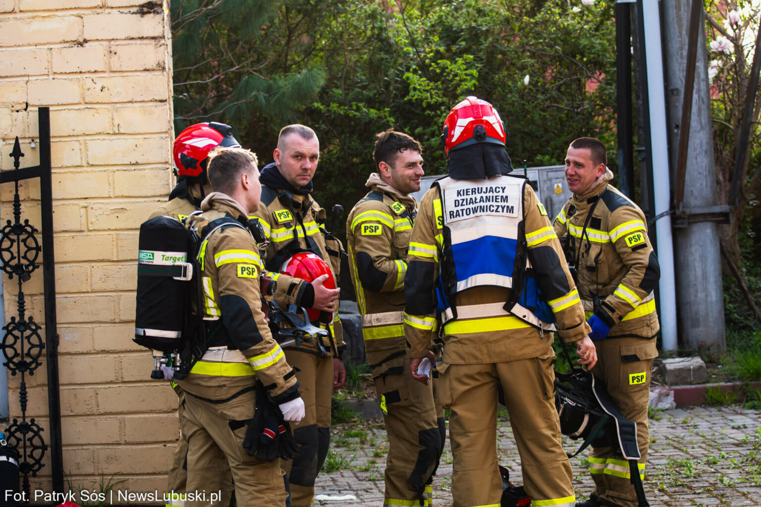 pożar pałacu Garbicz - akcja straży pożarnej Lubuskie