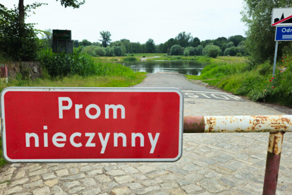prom Brody zamknięty - objazd prom Brody Odra