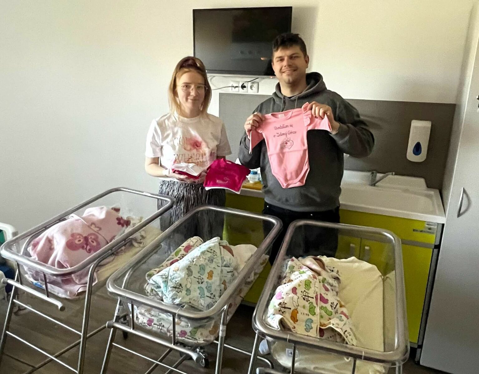 trojaczki Zielona G&oacute;ra - szpital Zielona G&oacute;ra neonatologia