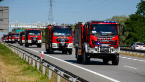 wozy strażackie na drogach Lubuskie - Łagów ćwiczenia straż