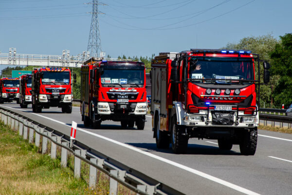 wozy strażackie na drogach Lubuskie - Łagów ćwiczenia straż